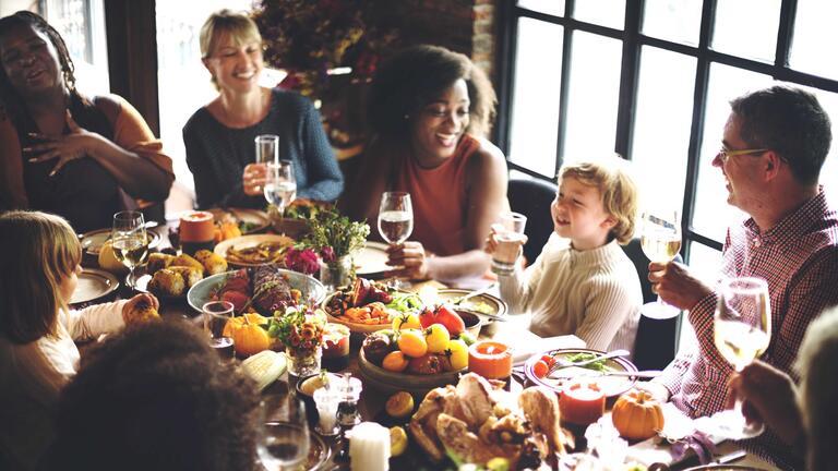 Political conversations at holiday gatherings don’t have to hurt relationships