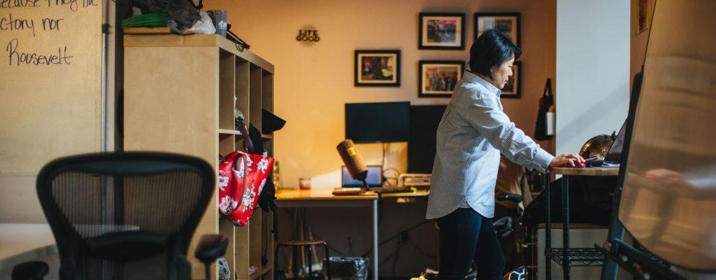 i.c. starts intern working at a standing desk