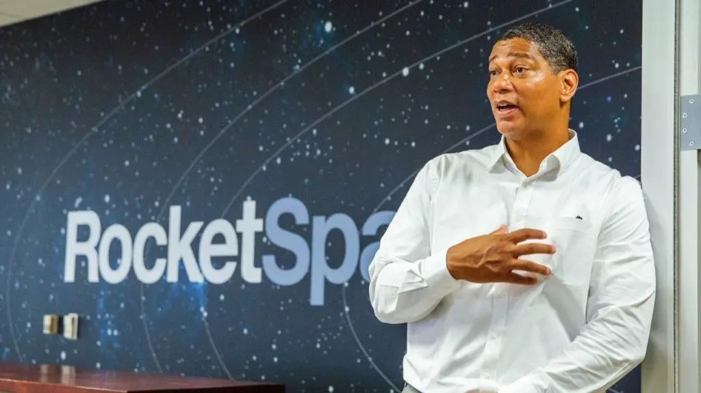 Kenyatta Leal